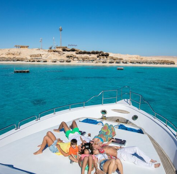 Mahmya Island Full-Day Snorkeing Tour from Hurghada